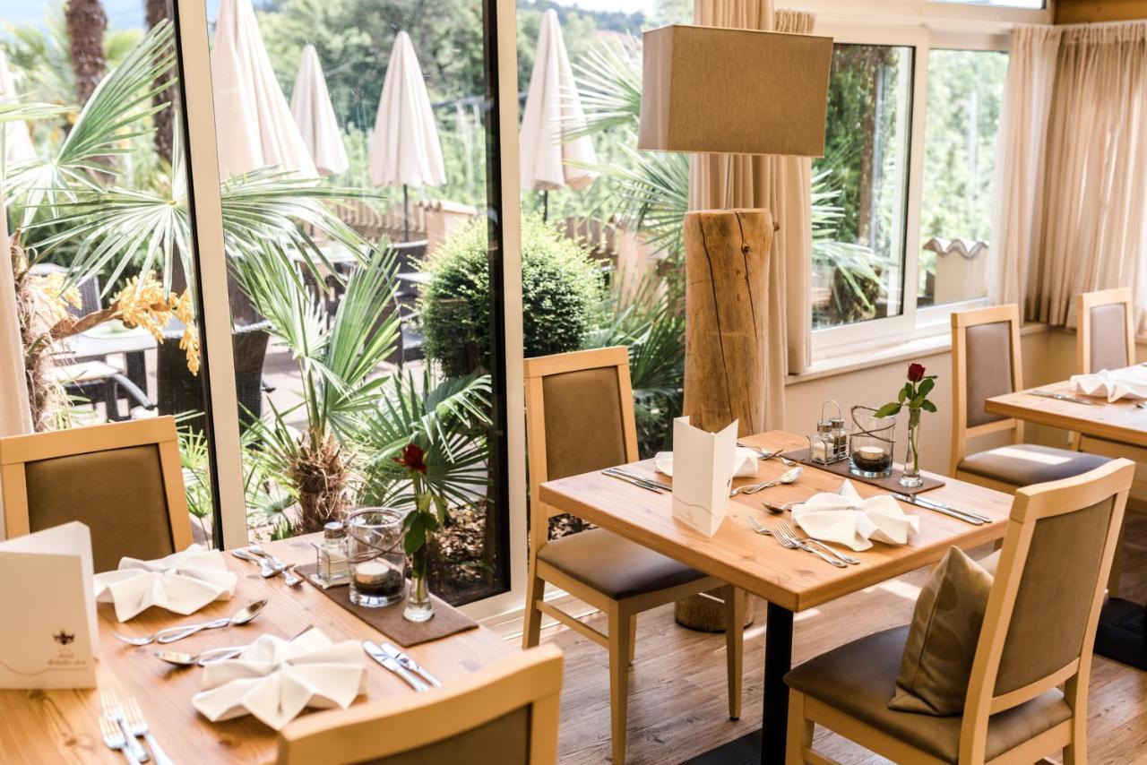 Hotel Schallerhof Tesimo Exteriör bild