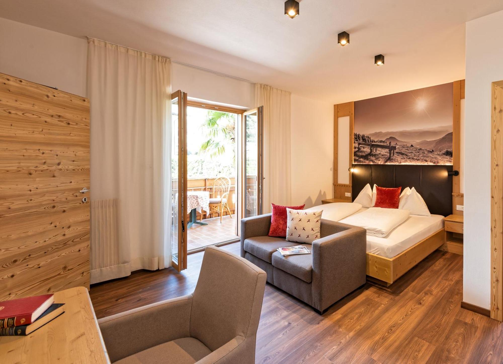 Hotel Schallerhof Tesimo Exteriör bild